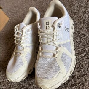 On Women's White Athletic Shoes